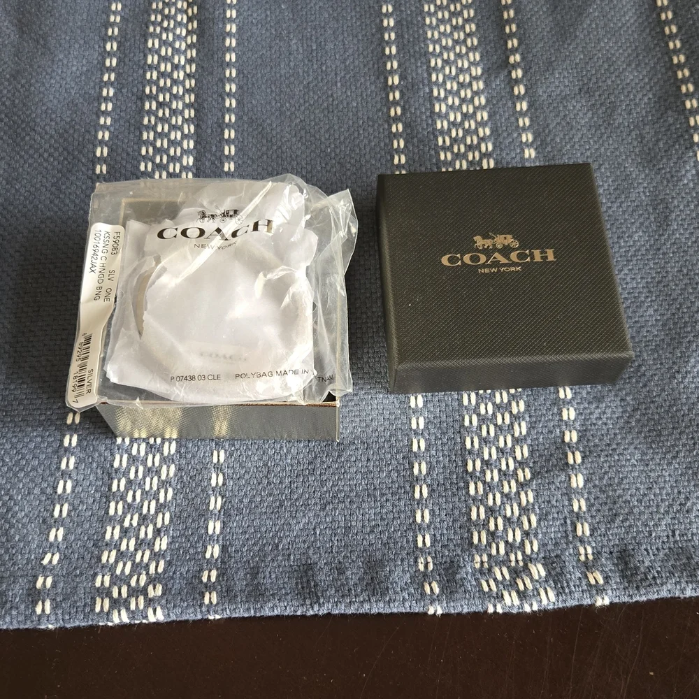 Coach Silver Bangle - Picture 8 of 9